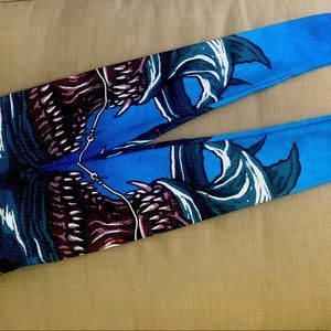 Gearbunch SHARK leggings